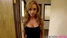 Reproduzir Prostituta dá seu interesse e fode anal com quem ela quiser