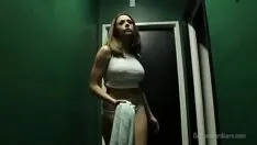 تشغيل صور اباحية مع المحتجزات مارس الجنس بوحشية