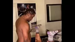 Reproduzir Young Thug libra a bunda da esposa madura no encontro amador de crechpie