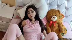 Jouer L'incontro anale di teenager messicano caldo con stepdad pervertito