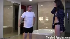 Odtwórz Pov Femdom Ballbusting Akcja: Bogini Bogini torturuje twoje piłki